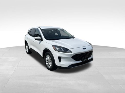 Used 2020 Ford Escape SE image 5
