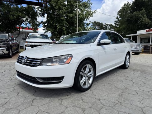 Used 2015 Volkswagen Passat TDI SE image 9