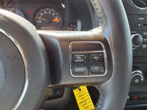 Used 2017 Jeep Patriot Latitude image 20