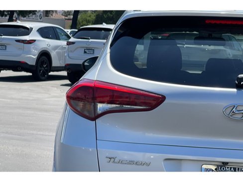 Used 2017 Hyundai Tucson SE image 14