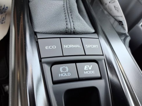 New 2025 Toyota Camry SE image 27