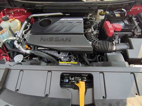 Used 2024 Nissan Rogue SV image 25