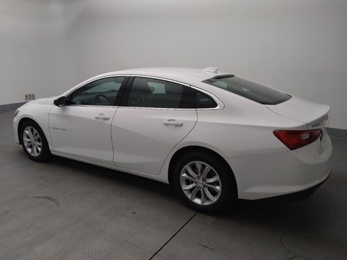 Used 2023 Chevrolet Malibu LT image 3