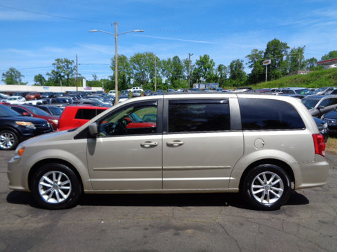 Used 2013 Dodge Grand Caravan SXT image 8