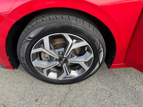 Used 2021 Kia Forte LXS image 16