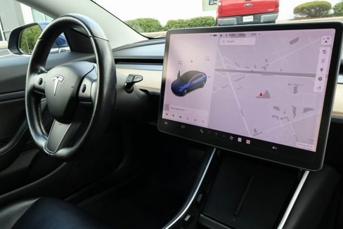 Used 2018 Tesla Model 3 Long Range image 54