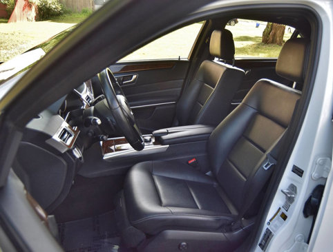 Used 2016 Mercedes-Benz E 350 4MATIC Sedan image 27