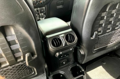 Used 2020 Jeep Gladiator Rubicon image 37
