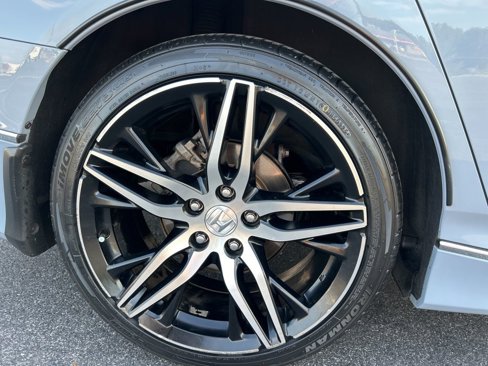 Used 2021 Honda Accord Touring image 13
