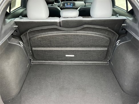 Used 2023 Nissan Kicks SR w/ SR Premium Package image 10
