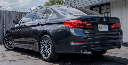 Used 2019 BMW 530i w/ Convenience Package image 3