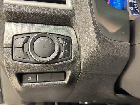 Used 2015 Ford Explorer XLT w/ Equipment Group 202B image 18