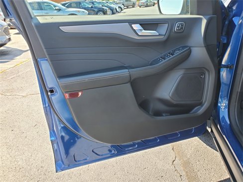 Used 2023 Ford Escape Active w/ Tech Pack #2 image 9