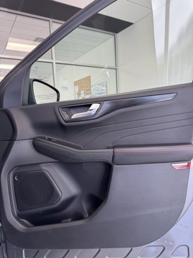 Used 2022 Ford Escape SEL w/ Technology Package image 25