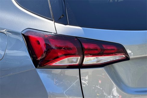 Used 2023 Chevrolet Equinox LT image 45