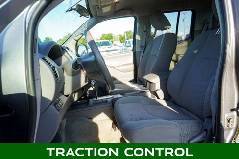 Used 2017 Nissan Frontier SV image 12