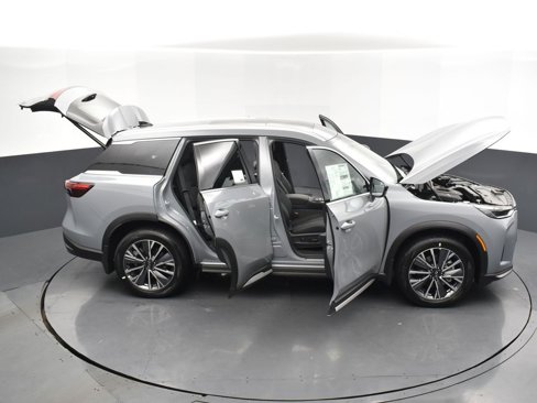 New 2026 INFINITI QX60 Luxe w/ Family Package image 38
