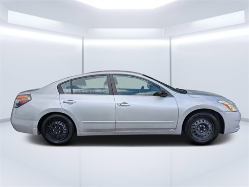 Used 2012 Nissan Altima 2.5 S image 2