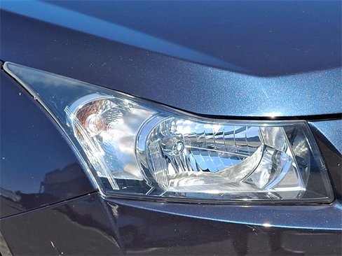 Used 2014 Chevrolet Cruze LT image 9
