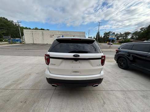 Used 2016 Ford Explorer Sport image 10