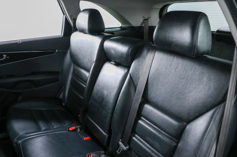 Used 2018 Kia Sorento EX image 25