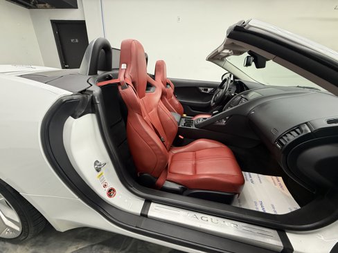Used 2014 Jaguar F-TYPE S image 21