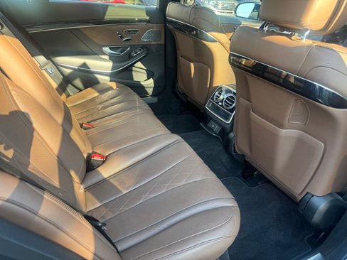 Used 2020 Mercedes-Benz S 560 4MATIC Sedan image 19
