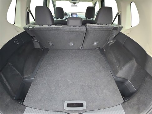 Used 2022 Nissan Rogue SV image 7