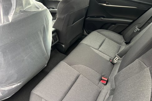 New 2025 Toyota Camry LE image 10