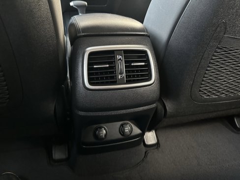 Used 2020 Kia Sorento AWD V6 image 21