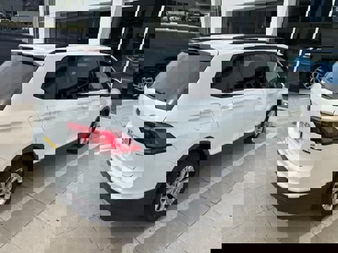 Used 2018 Volkswagen Tiguan S image 6