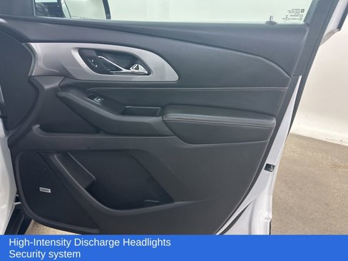 Used 2018 Chevrolet Traverse LT image 19