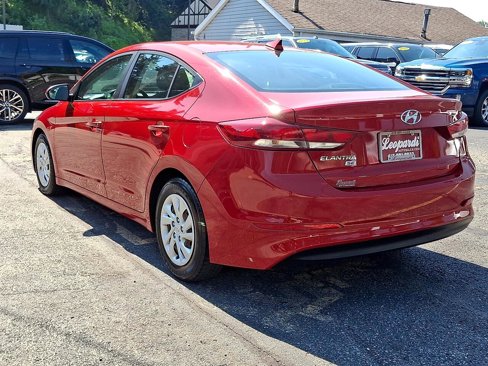 Used 2017 Hyundai Elantra SE image 4