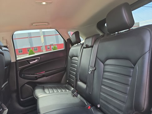 Used 2020 Ford Edge SEL w/ Convenience Package image 14