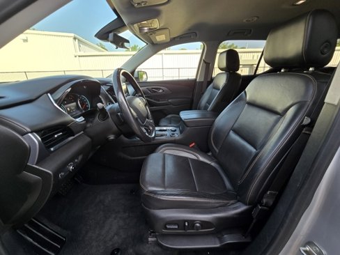 Used 2021 Chevrolet Traverse Premier image 9