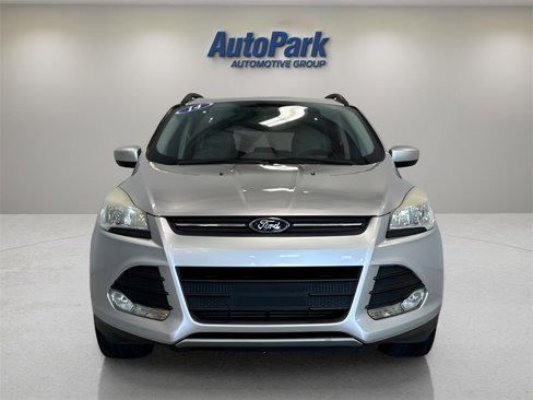 Used 2014 Ford Escape SE w/ Equipment Group 201A image 2