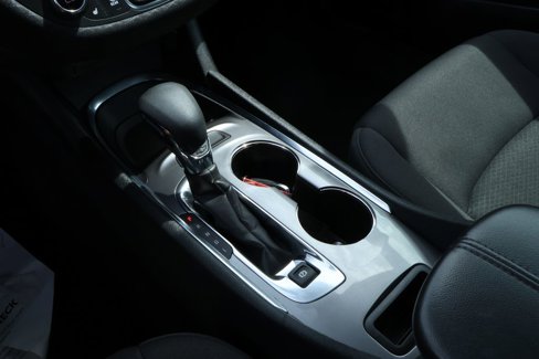 Used 2023 Chevrolet Malibu LT image 16