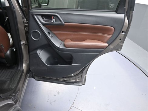 Used 2017 Subaru Forester 2.5i Touring image 13