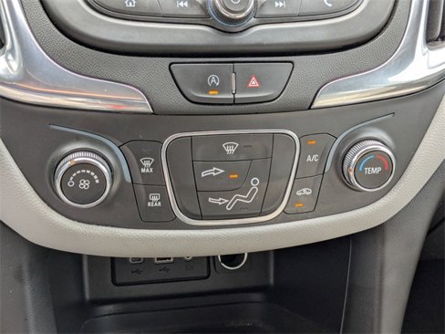 Used 2023 Chevrolet Equinox LS image 25