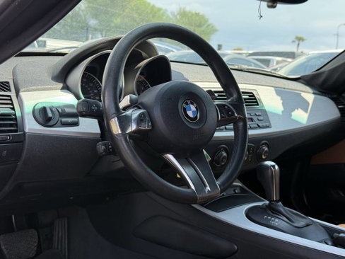 Used 2007 BMW Z4 3.0si image 14