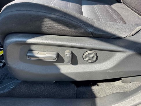 Used 2019 Honda CR-V EX image 16