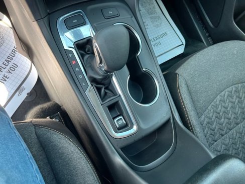 Used 2024 Chevrolet Equinox LT image 17