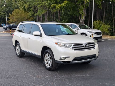 Used 2011 Toyota Highlander 2WD image 3