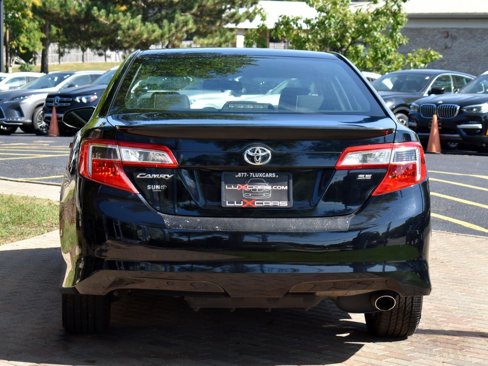 Used 2013 Toyota Camry SE image 10