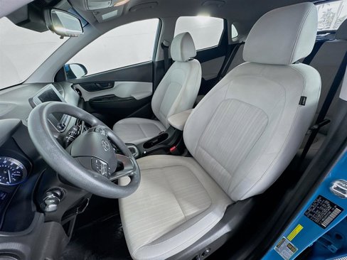 Used 2023 Hyundai Kona SEL image 11