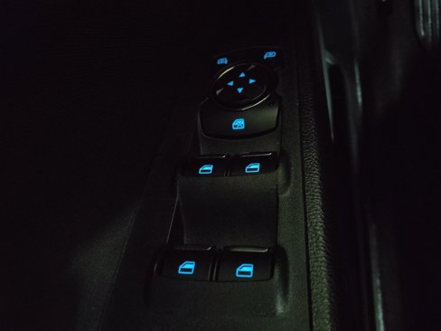 Used 2019 Ford Fusion SE image 27