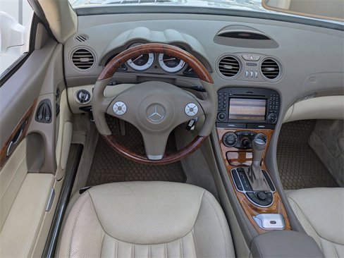 Used 2009 Mercedes-Benz SL 550 image 15