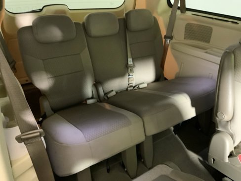 Used 2010 Chrysler Town & Country Touring w/ Family Value Group image 32