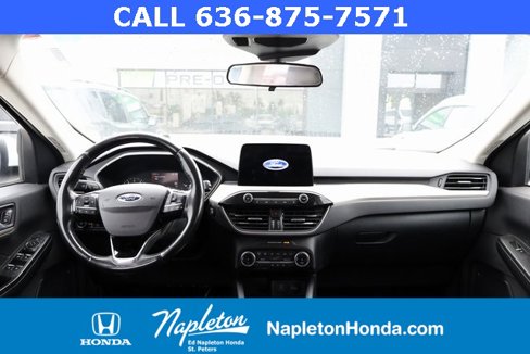 Used 2022 Ford Escape SEL image 14