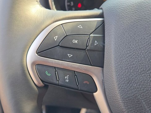 Used 2019 Jeep Grand Cherokee Limited w/ Trailer Tow Group IV image 31